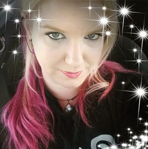 Meet your Posher, Cassie